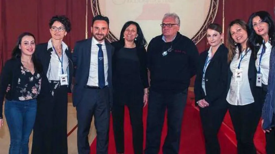 Vanessa Ferrari, Renata Tosi, Francesco Poesio e lo staff del Galà Gym Stars