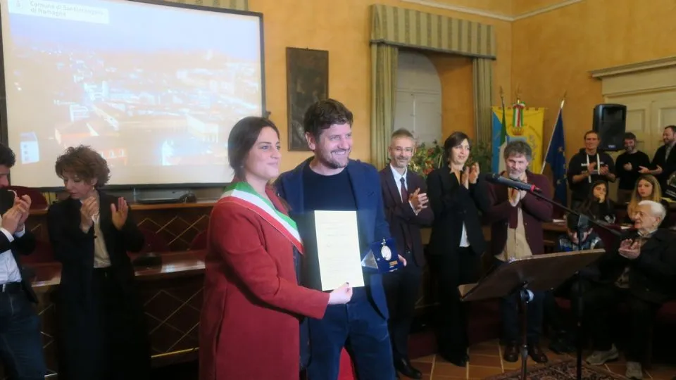 la consegna dell’Arcangelo d’Oro