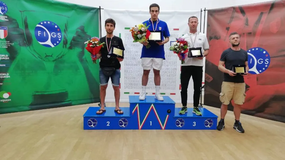 Federico Morganti primo. Raffaele Vespi, secondo