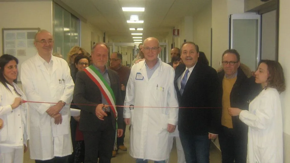 il taglio del nastro

