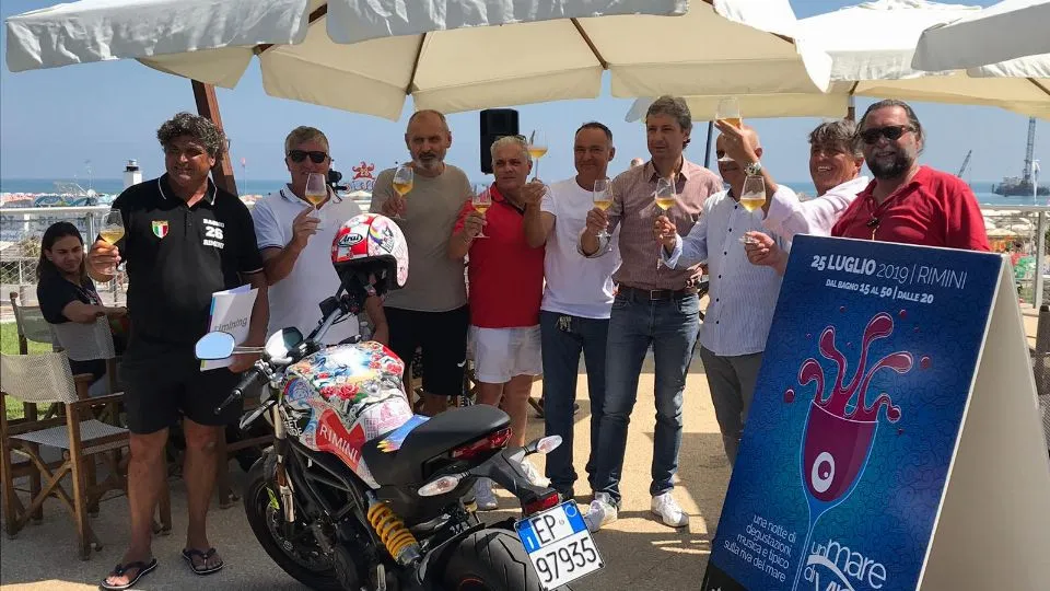 mare di vino
