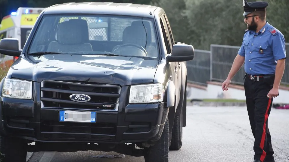 il pick-up che ha travolto la coppia
