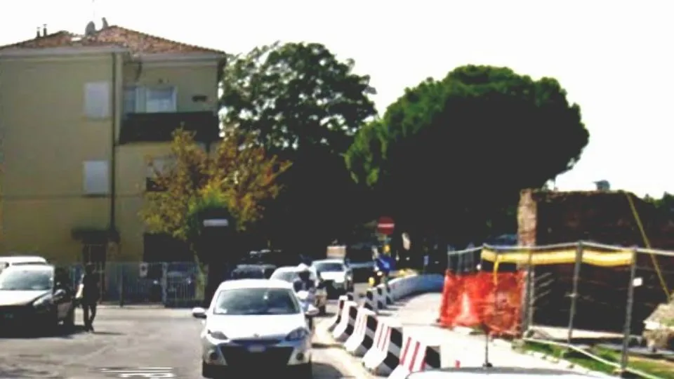 via Bastioni
