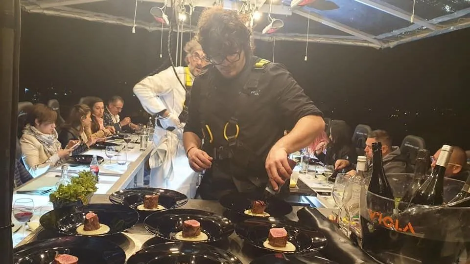 Lo chef Valerio Braschi cucina in alta quota
