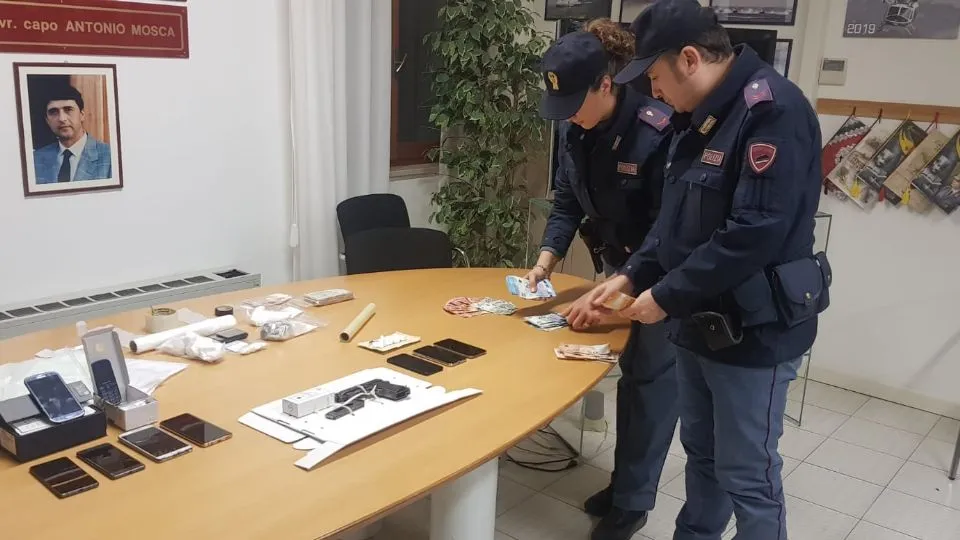 il materiale sequestrato