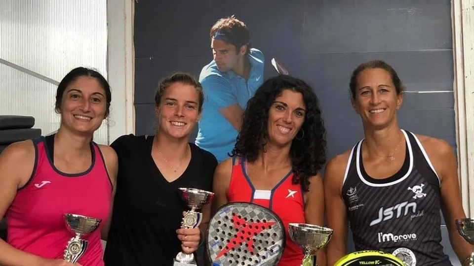 finaliste del torneo di doppio femminile (vincitrici Camorani-D’Ambrogio su D’Errico-Signorini)
