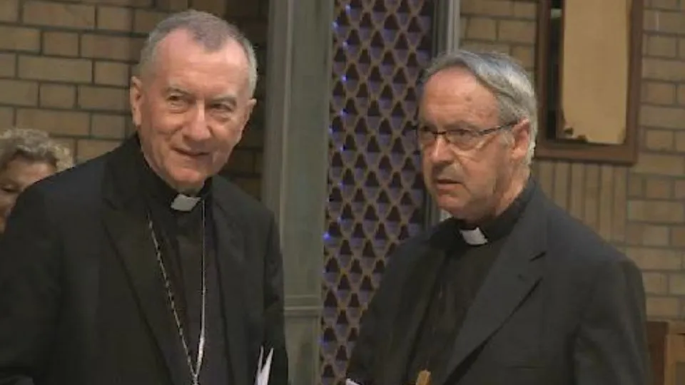 Il cardinale Parolin col Vescovo Lambiasi
