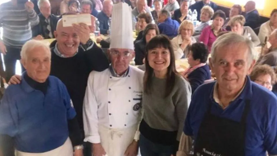 festa in un centro del buon vicinato
