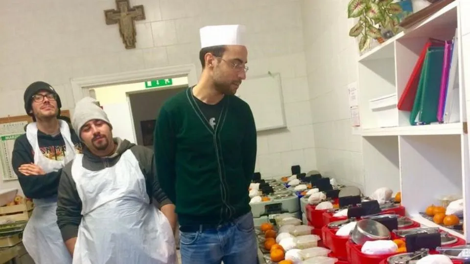 la preparazione dei pasti per il “giro.nonni”
