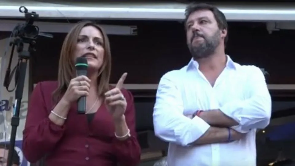 la Borgonzoni con Salvini a Riccione