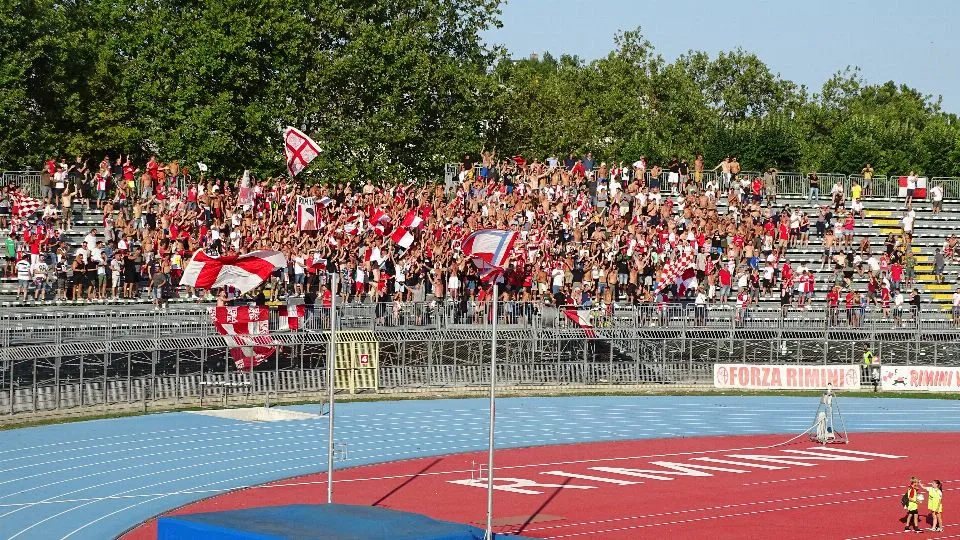 La Curva Est