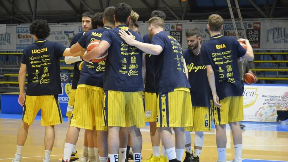 I gialloblu della Dulca Angels (foto Alfio Sgroi)