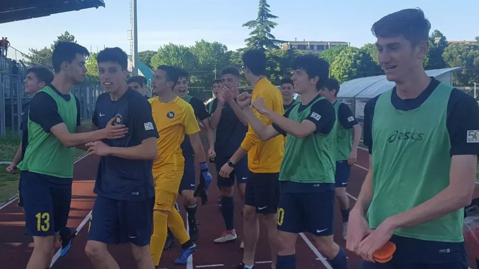 I gialloblu festeggiano la vittoria