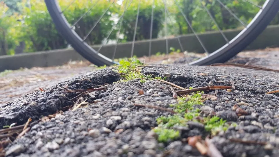 una strada dissestata