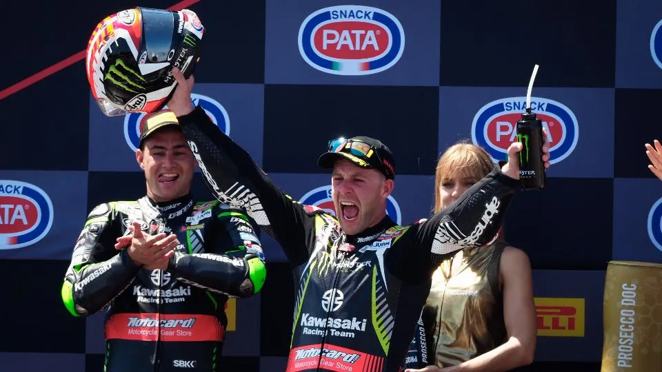 Jonathan Rea podio gara 2 – ph Fabrizio Petrangeli Snap Shot
