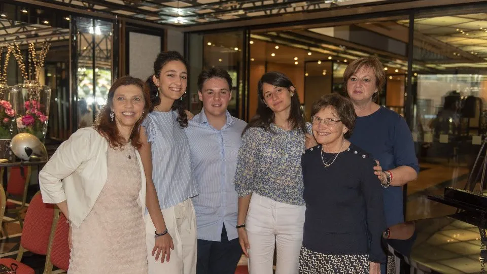 I premiati e le professoresse (foto Daniele Bacchi)