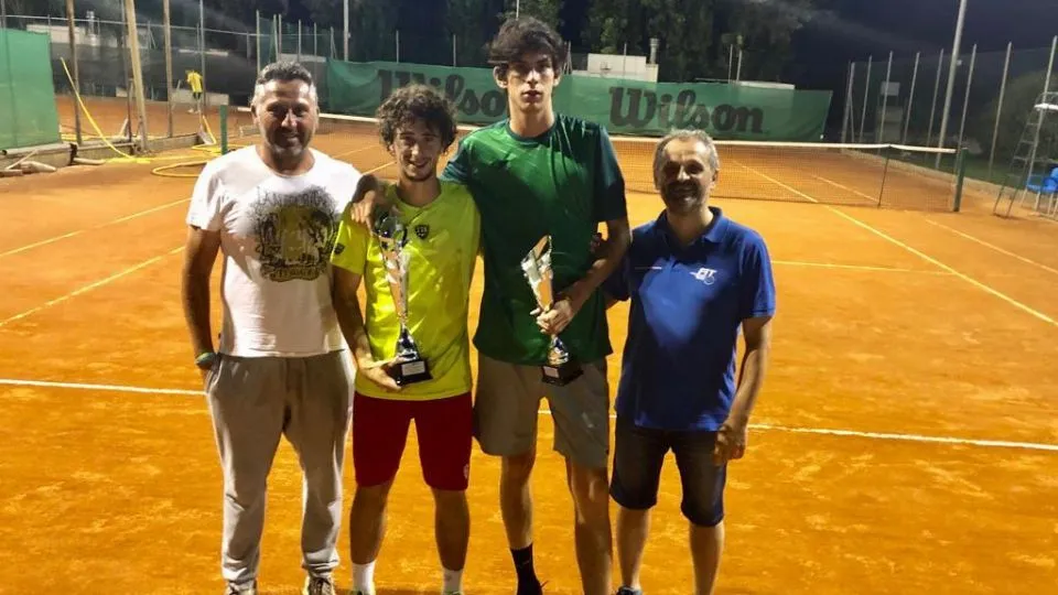 La premiazione a Torre Pedrera