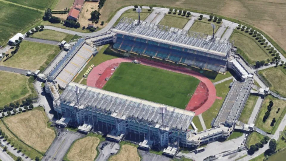 Lo stadio Euganeo dall’alto (foto Stadionline)