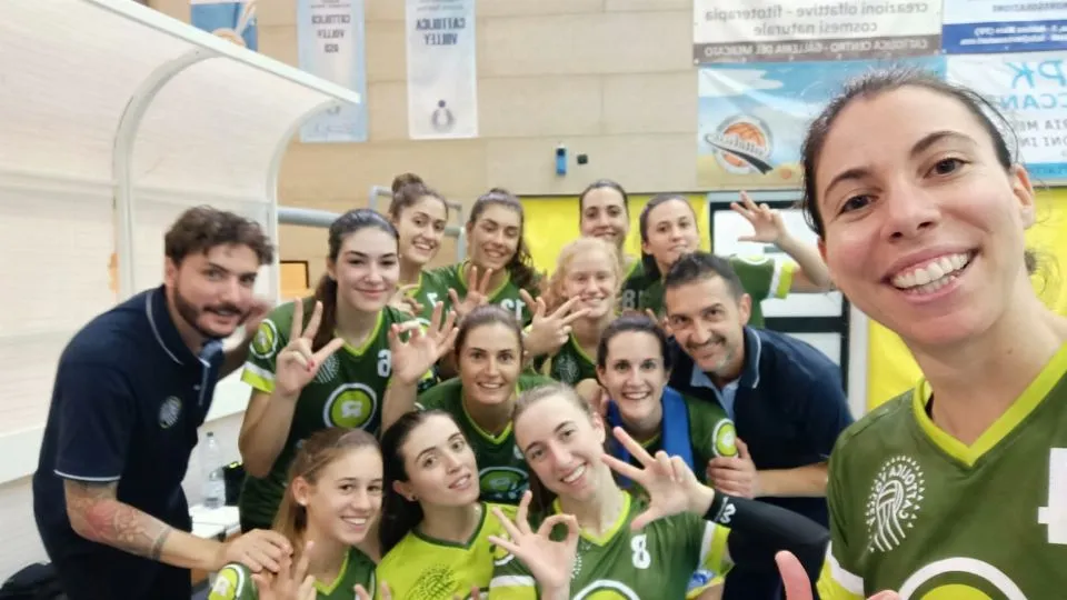 Il selfie delle ragazze del Cattolica Volley
