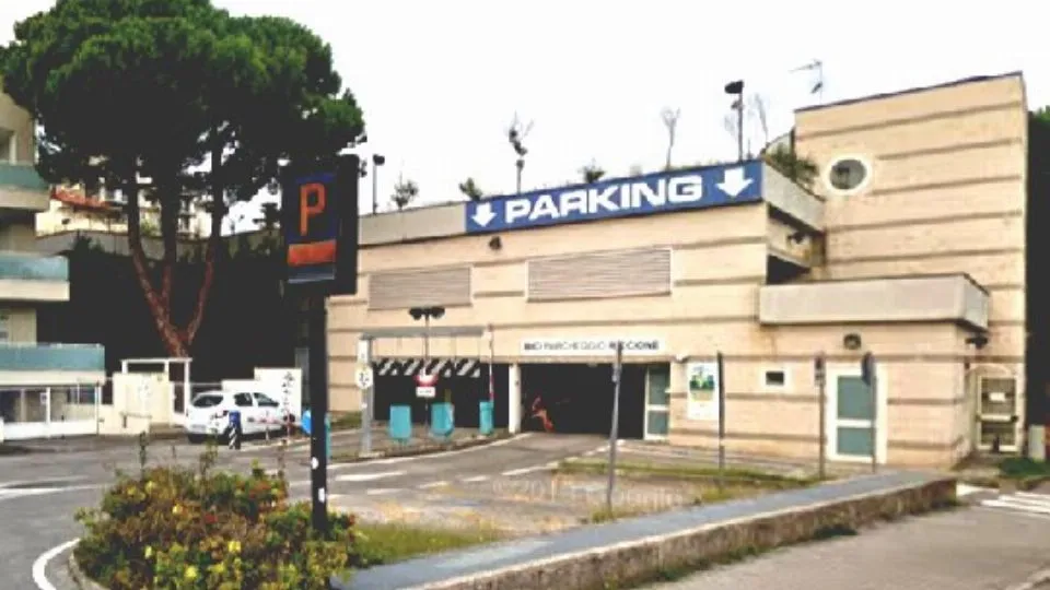 il parcheggio di via XiX Ottobre