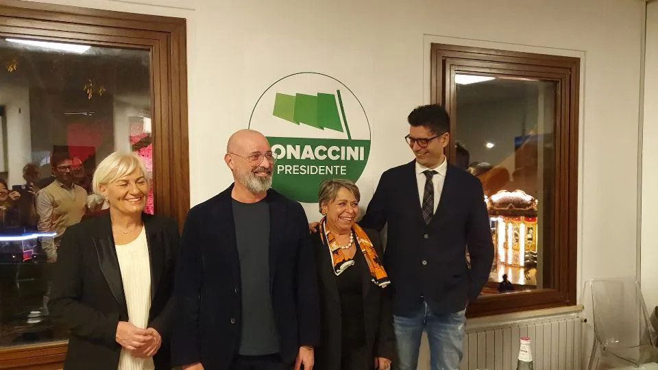 i candidati con Stefano Bonaccini