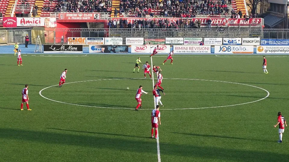 Il calcio d’inizio
