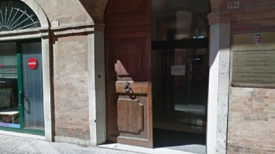 l’ingresso degli uffici di Rimini Holding