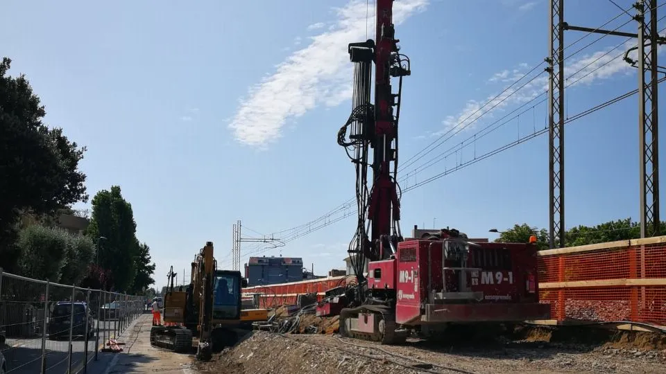 installazione di micropali in via Diredaua a Rimini Nord
