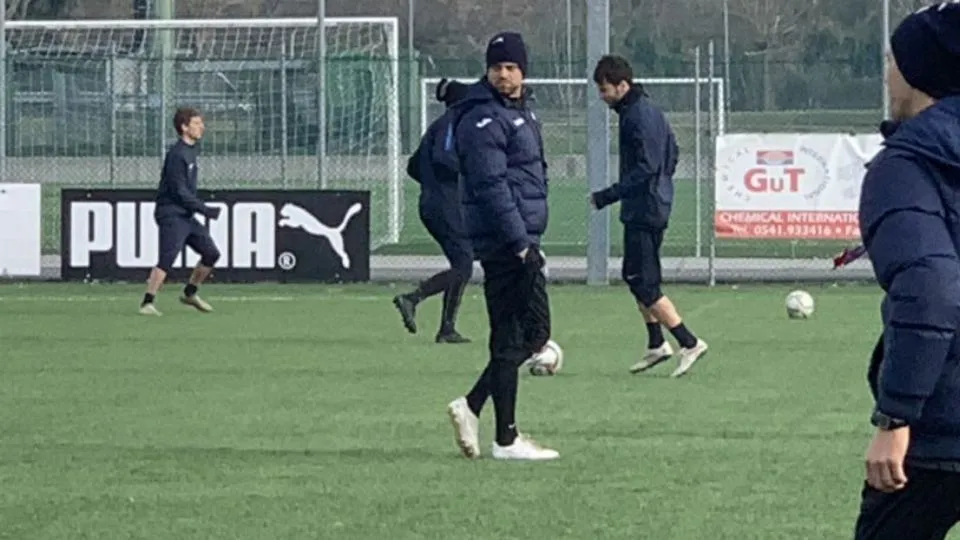 Daniele Galloppa durante la rifinitura (Santarcangelocalcio.net)