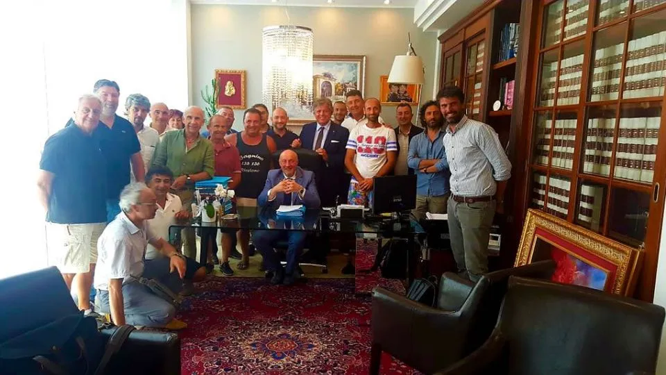 la costituzione dell’associazione nello studio notarile.