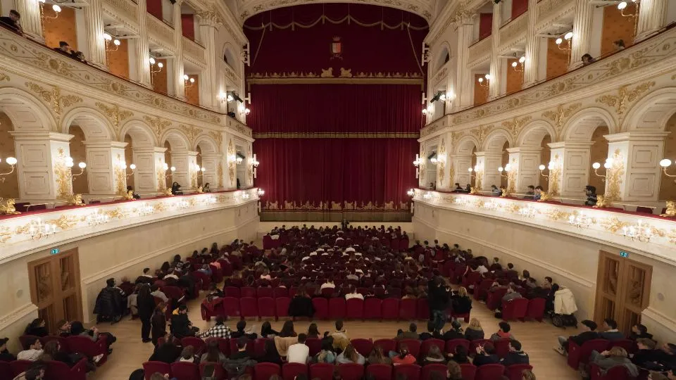 la sala del Teatro Galli