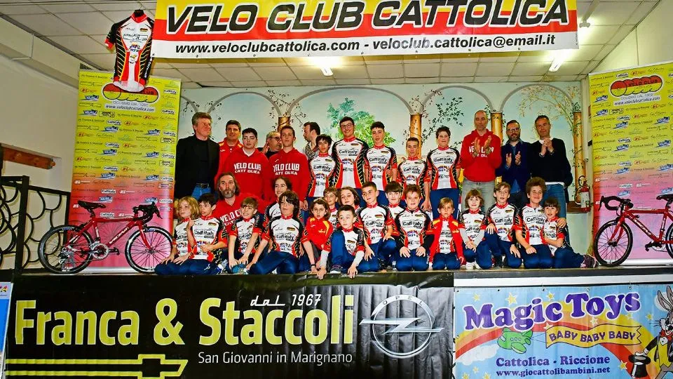 Foto di gruppo il giorno della presentazione (Ph. Ettore Bartolini)