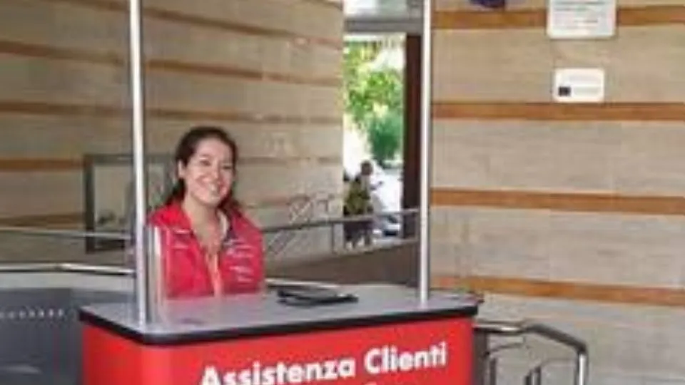 una delle operatrici operativa in stazione