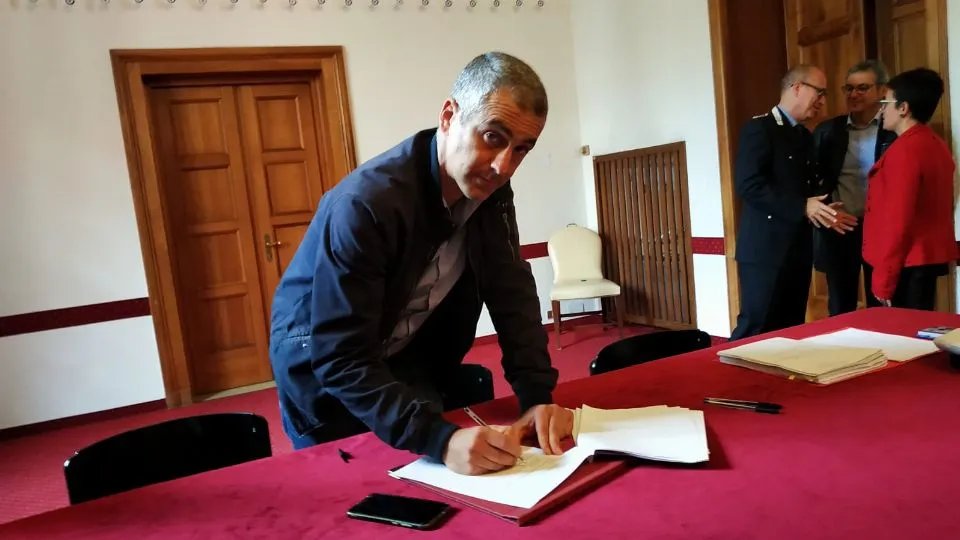 la firma dell’assessore