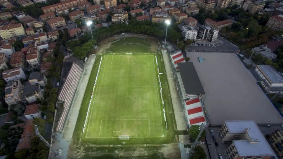 Lo stadio Benelli di Pesaro (Foto F.lli Franchini)