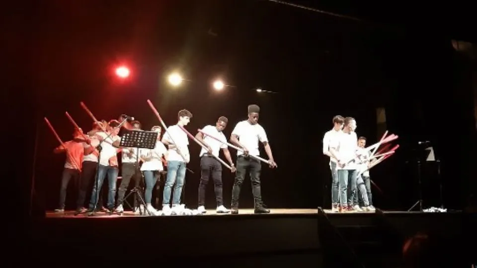 i ragazzi sul palco