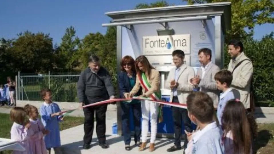 l’inaugurazione di una casina
