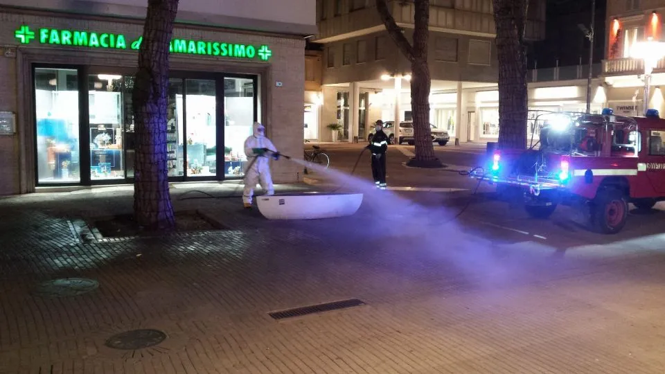 sanificazione notturna a Riccione
