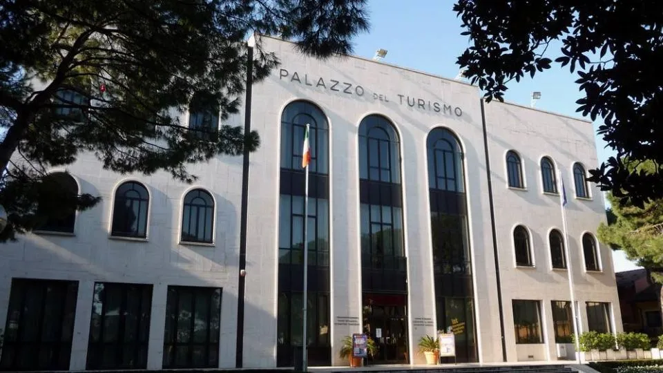 Il Palazzo del Turismo di Riccione