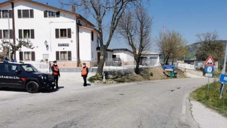 la sp 36 al confine tra Montefiore e Tavoleto
