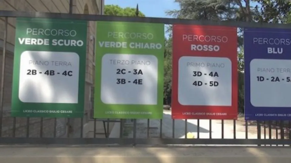 l’ingresso di via Brighenti
