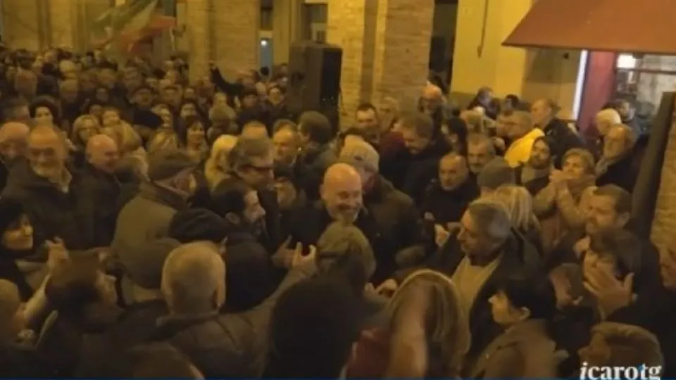 la festa con Bonaccini( @newsrimini.it)