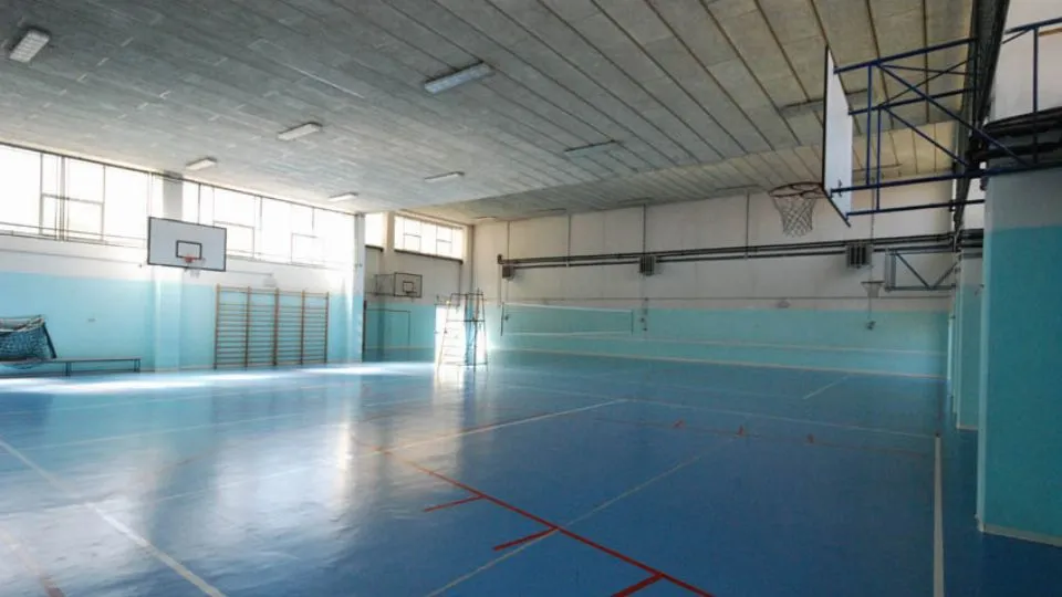 l’attuale interno della palestra di via Ionio