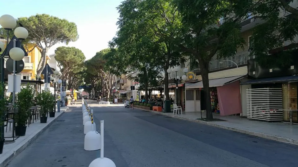 via fiume a Cattolica