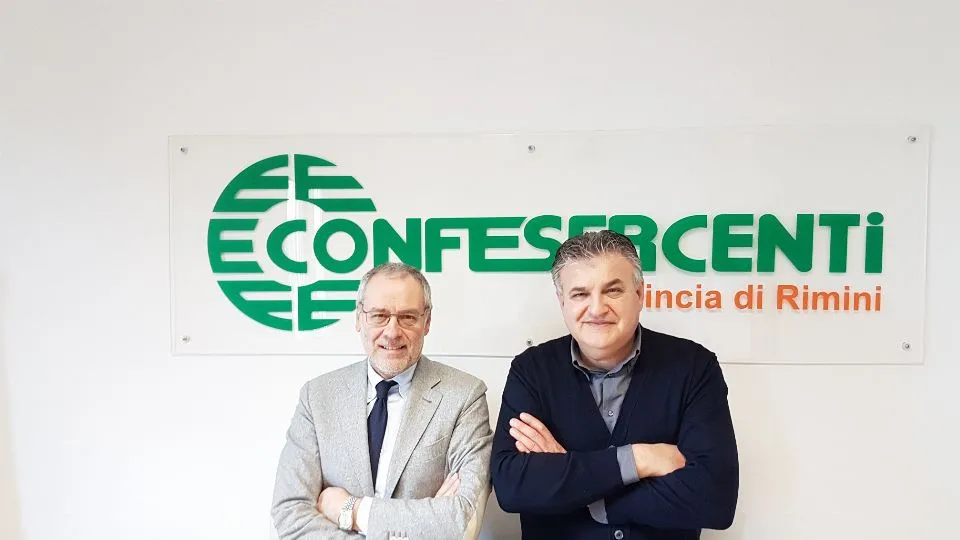 Pari e Vagnini