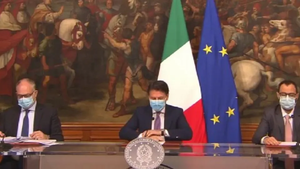 la conferenza stampa