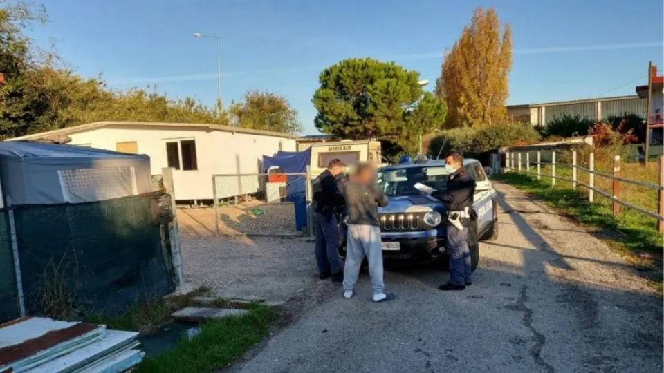 i controlli in via Colombarina