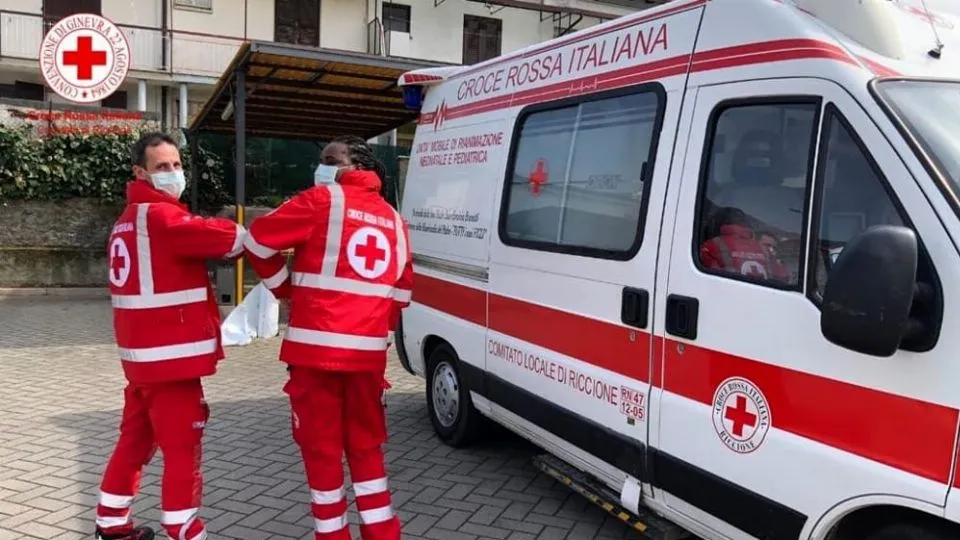 I due volontari della CRI premiati
