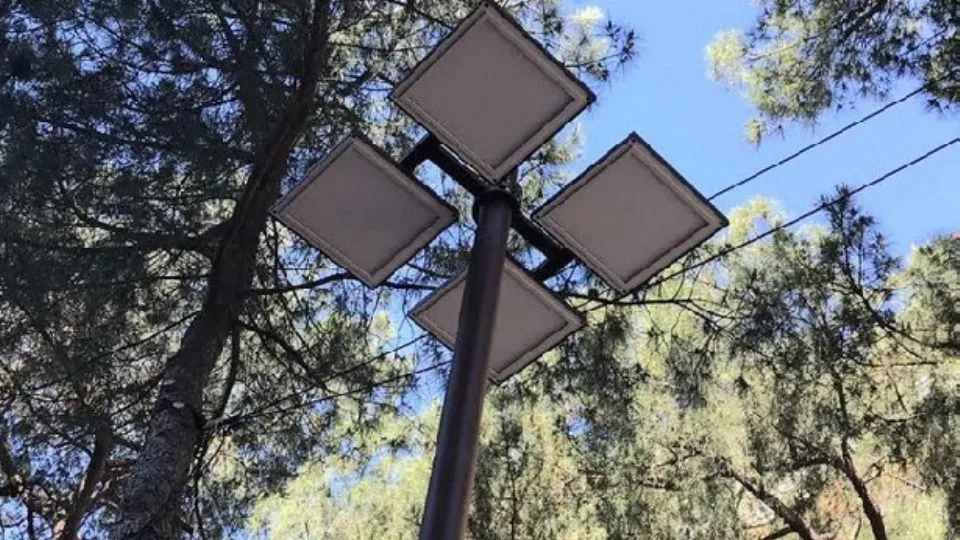 uno dei nuovi lampioni