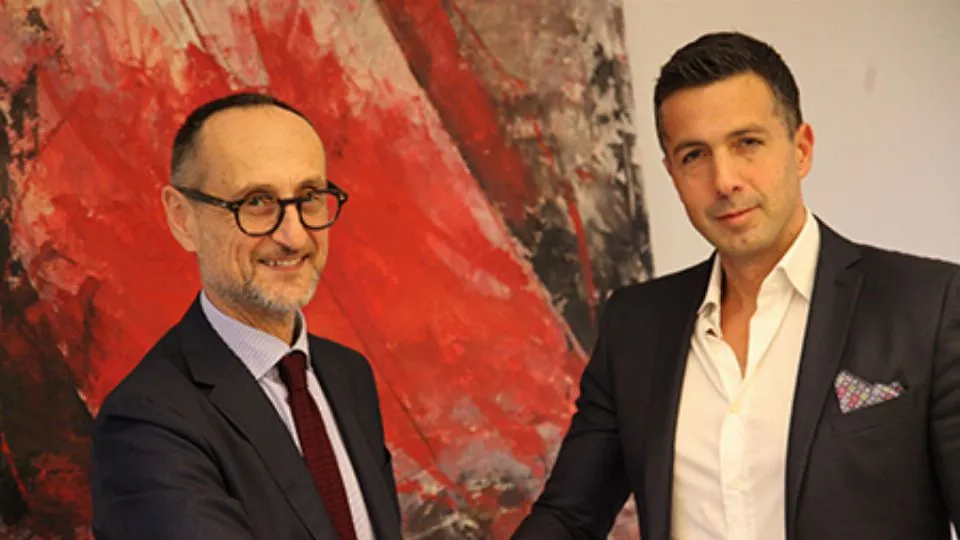 L’accordo tra Lega Consumatori (avvocato Emanuele Magnani, a destra) e OCC Romagna (professor Giuseppe Savioli, a sinistra)
